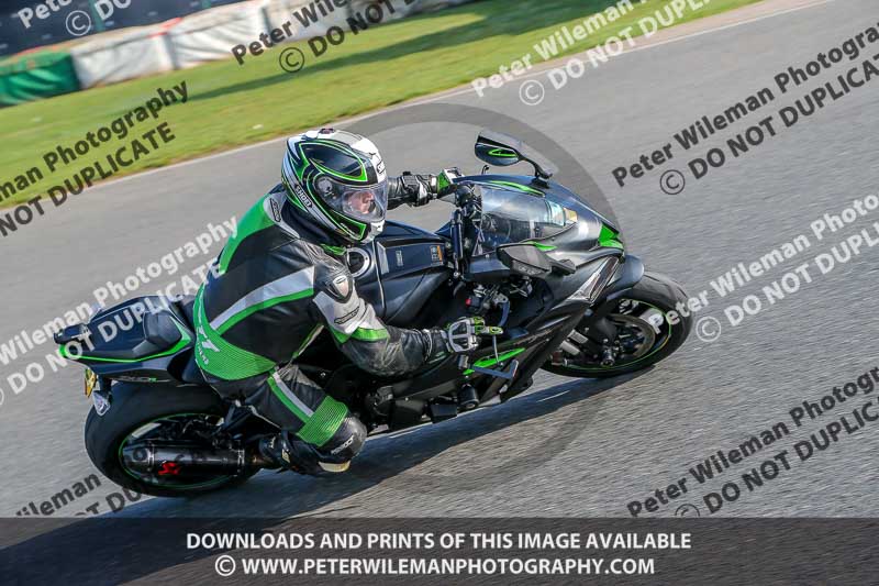 PJM Wedding Photography;enduro digital images;event digital images;eventdigitalimages;mallory park;mallory park photographs;mallory park trackday;mallory park trackday photographs;no limits trackdays;peter wileman photography;racing digital images;trackday digital images;trackday photos